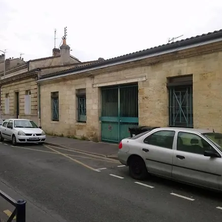 Calme Et Confort Aux Chartrons Apartment Bordeaux